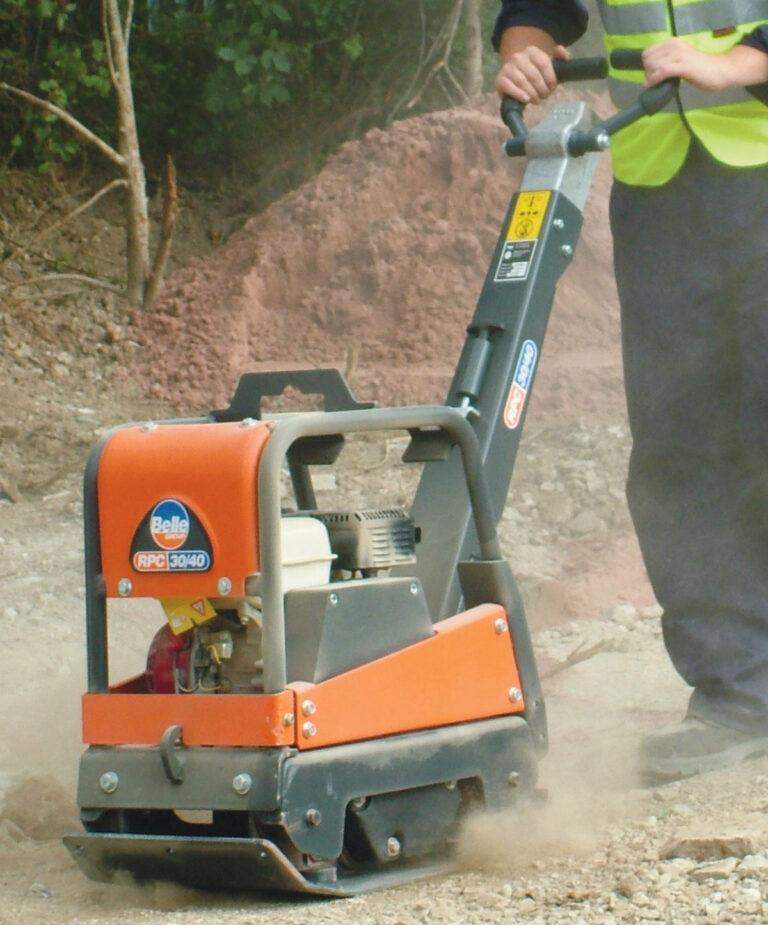 forward/Reverse Compactor Plate 400mm Diesel THX The Hire Xperts