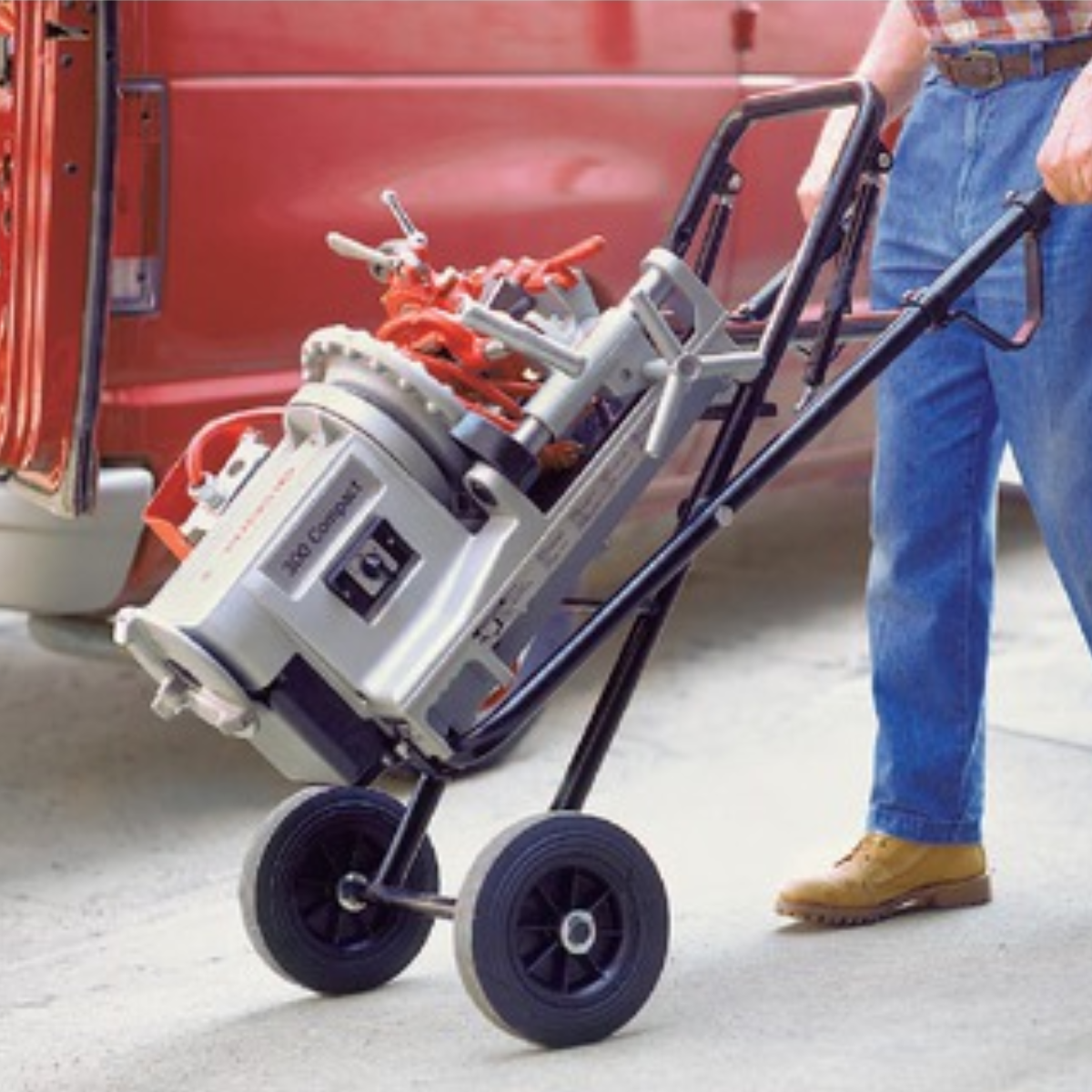 Featured Product: The RIDGID 300 Compact Pipe Threader - THX
